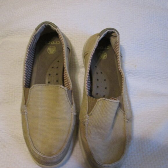 CROCS Walu Women's Tan Canvas Boat Shoe Size 6 - Picture 1 of 7